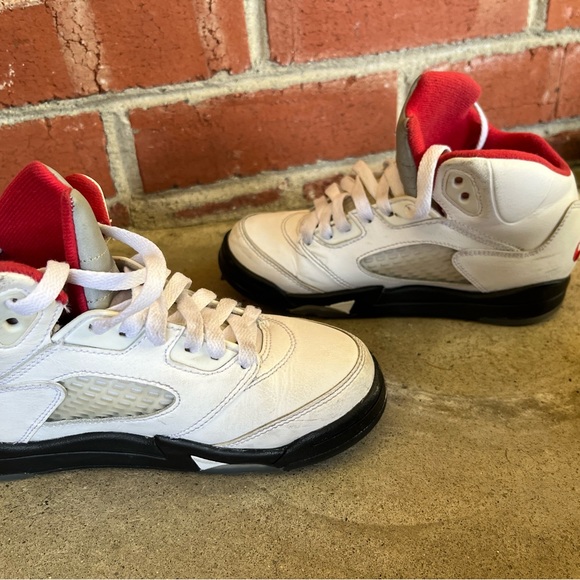Air Jordan 5 Retro PS 'Fire - Picture 9 of 9